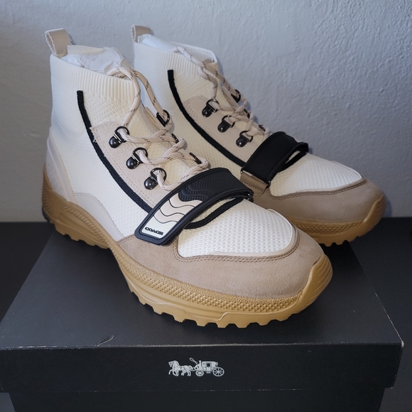Coach boots - Picture 1 of 9